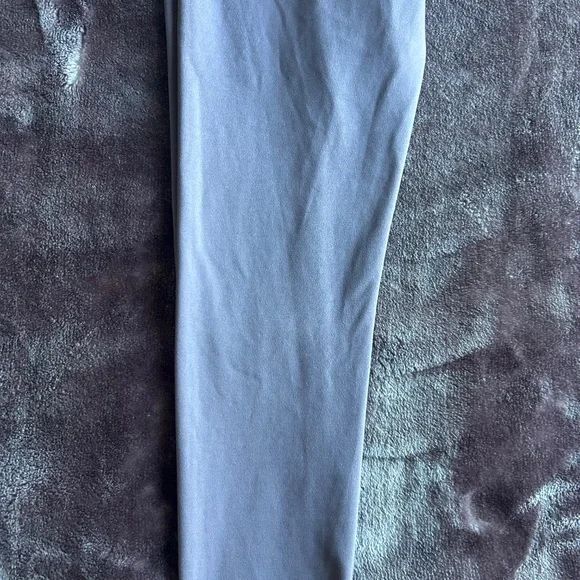 Uniqlo AIRism High-Rise Leggings Lavender Gray Size M - Picture 2 of 5